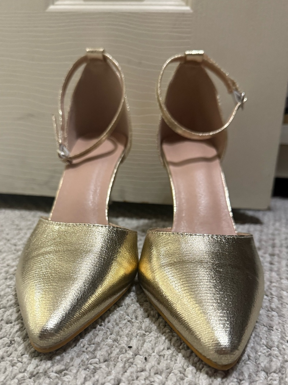 Gold Heels - Picture 2 of 7